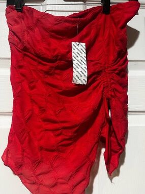 silence + noise Red Ruched One-Shoulder Top